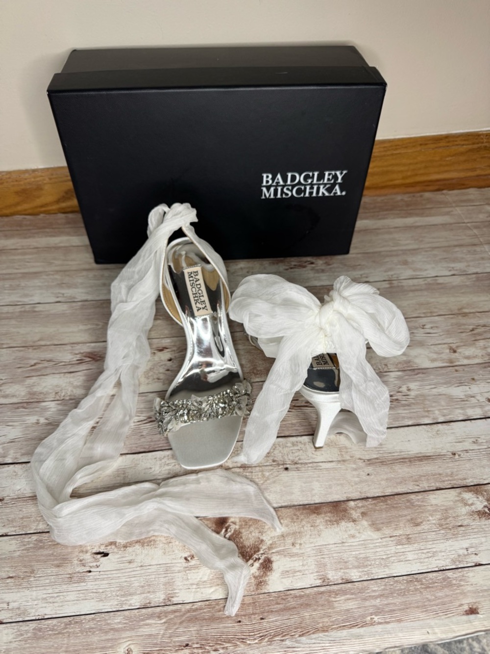 BRAND NEW Badgley Mischka Silver Crystal-Embellished Heels with White Ankle Ties